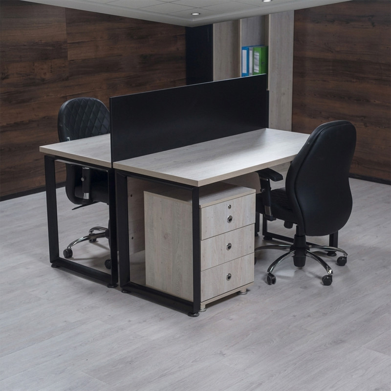 میز کارگروهی کوچیل مدل W518 سایز 130 × 130 سانتی متر